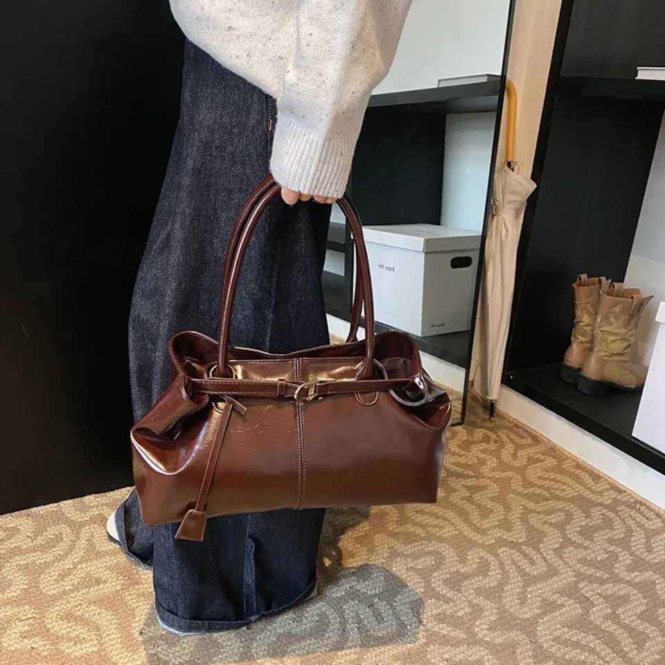 Oil PU Leather Hobo Handbag Slouchy Shoder Bag Top-Handle Bag Large Work Bags for Wen Gilrls Tote Work Shopping Travel Z250516