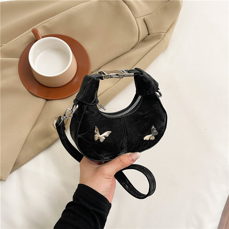 New Chinese Style Handbag New Free Delivery Designer Bag For Women 2025 New Crossbody Casual And Fashionable Luxury Bag Single Shoulder Armpit Bag Cha