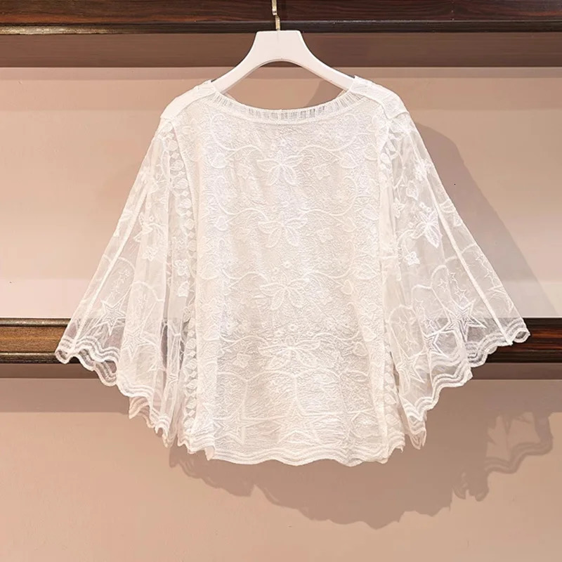 Spring Summer Fashion White Vneck Baty Sleeve Womens Blouse Casual Loose Pullover Sweet ed Lace Lady Tops MS16 250515