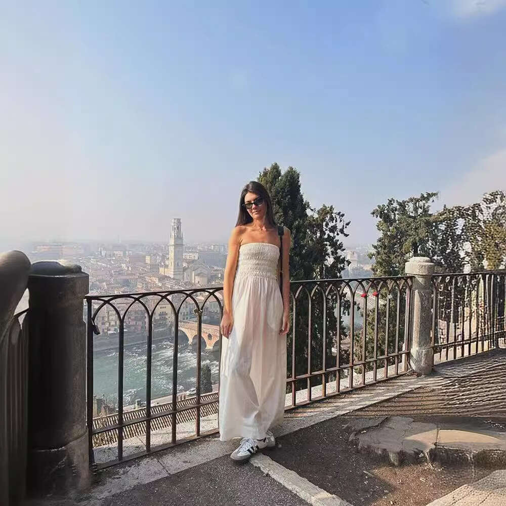 White Dress Maxi Dress 2024 Summer New Bra No Back Elegant Women's Dress With Embracing Craftsmanship KQ