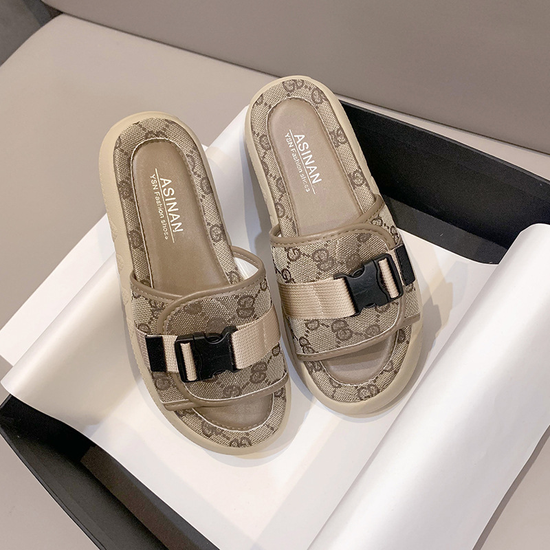 Free shipping new designer Slippers womans platform Slipper buckle sliders woman sandals summer beach vacation outdoor shoes