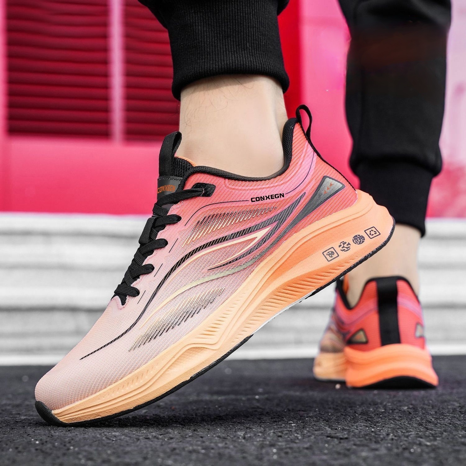 Men's Fashion trend Travel Breathable and comfortable Running Low top light fashion shoes China-Chic style sneakers