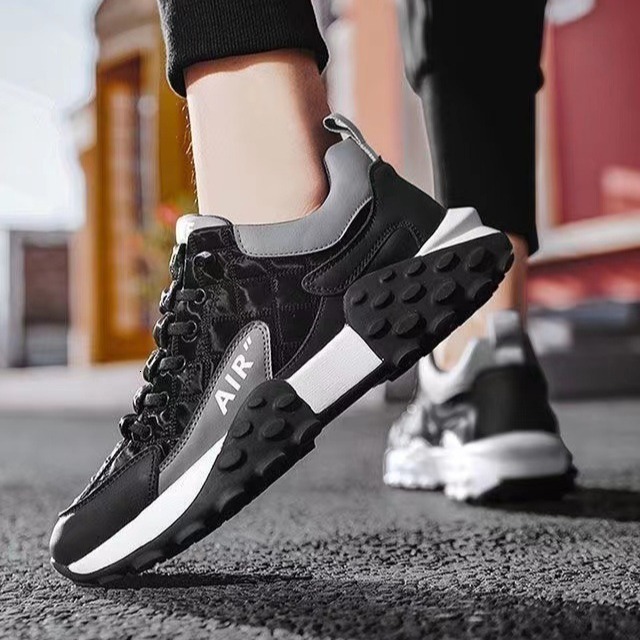 Fashionable dad for men 2025 autumn breathable Korean version comfortable running low cut fashionable men's sports shoes