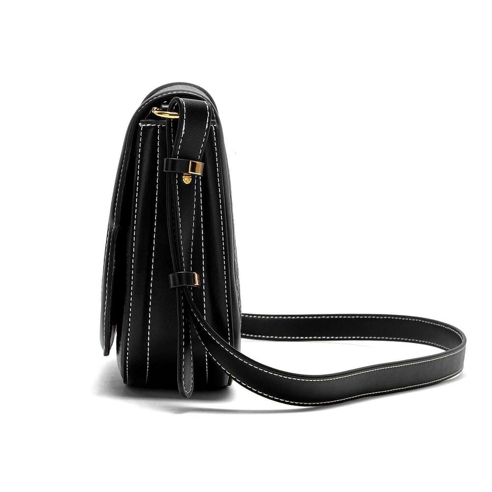 CHCH Saddle New Emed Flip Small Square Simple Business Women's Crossbody Bag