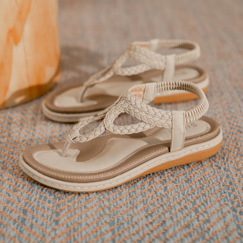 Top quality Brand High Quality New Style Free Delivery Designer Bag 2025 Summer New Knitted Casual Flat Bottom Comfortable Large Women's Sandals