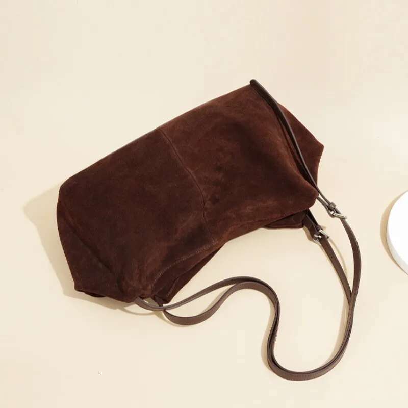 Designer Pillow Women 2025 New High Quality Suede Large Capacity Shoulder Exquisite Elegant Minimalist Tote Bag