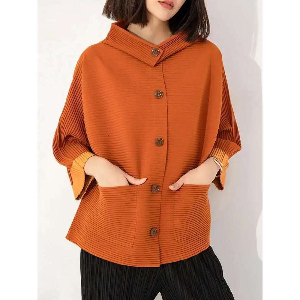 LANMREM Casual Pleated Solid Color Shirt Women Long Sleeves Single Breasted Loose Tops Versatile 2025 Spring New 2AA3707