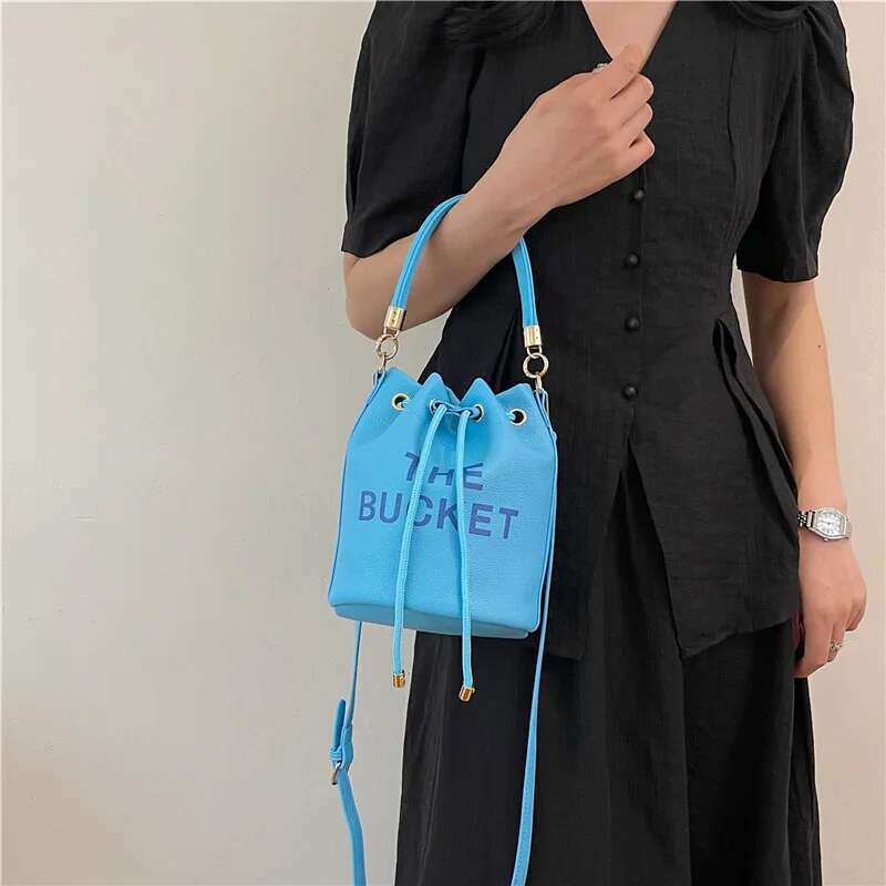 European And American Fashion Versatile New Bucket Shoulder Oblique Span Female Portable Retro Women's handheld Bag