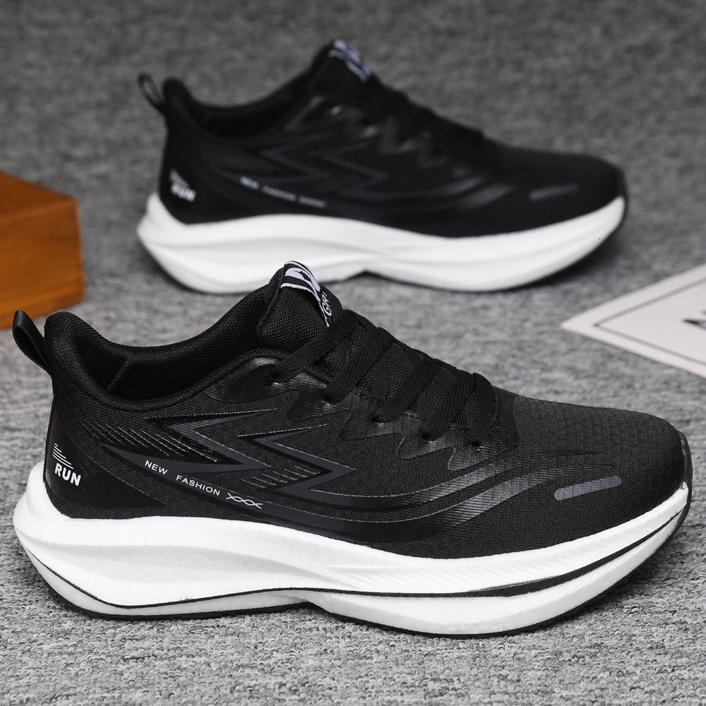 Designer Sneakers for Men Summer 2025 New Breathable Mesh Thick Sole Sport Shoes Outdoor Running Shoes