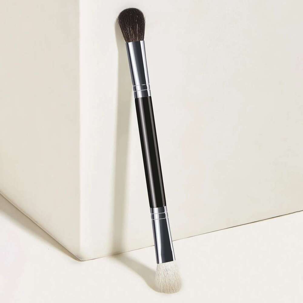 Customize Your Double End Eyeshadow Smuge Brush Wood Handle Fibre Bristle Personalized Blending Contouring Makeup Tool