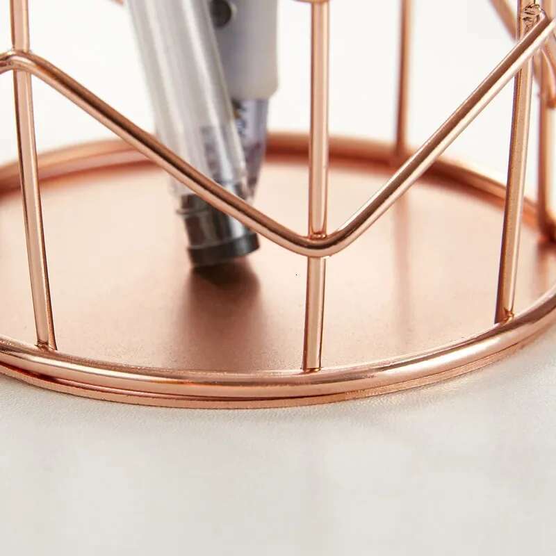 Cosmetic Make- Brush Organizer Make Tools Pen Makeup Cup Lipstick Nail Polish Dressing Table Holder Box