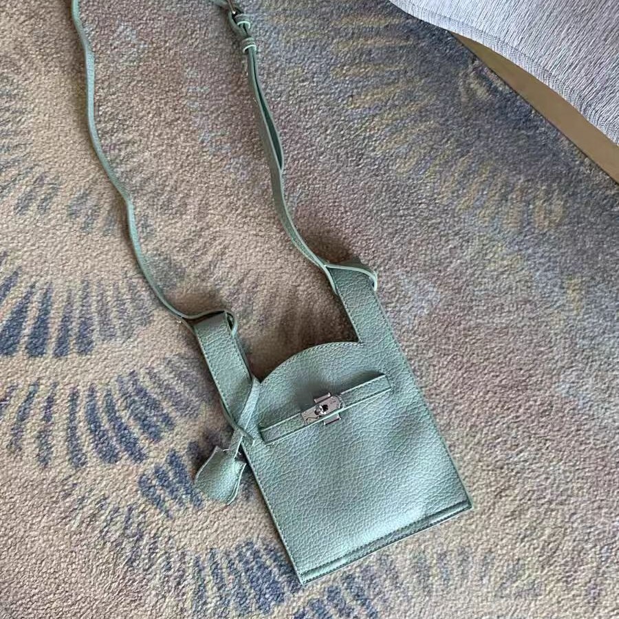 Pingti Japanese And Korean Instagram Influencers With The Same 2025 Spring/Summer Lock Exquisite Small Women's Phone Bag, Crossbody Kelly Bag