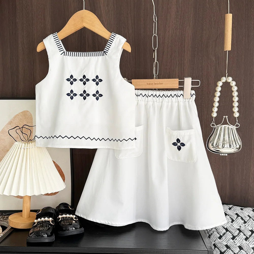 Summer Sleeveless with Pockets Kids Outfits Embroidered Vest Top Skirt Two-piece Girls Sets 3-7Y 250515