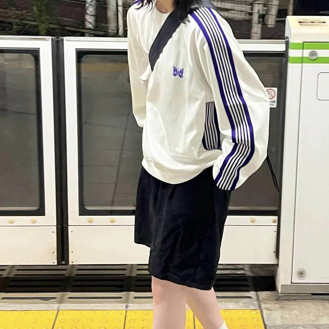 2025 Fashion Needles Track Butterfly Embroidery Japanese Tide Casual Long-Sleeved Men And Women Pullover Round Neck Sweater