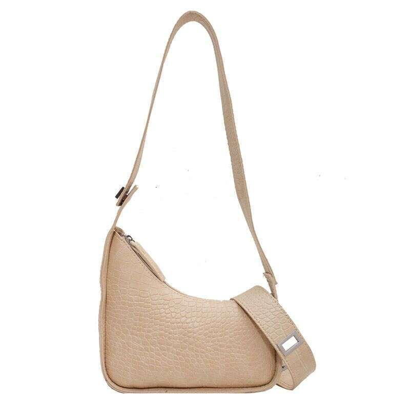 Autumn winter broadband small women's 2025 new trendy and versatile shoulder bag high-end feeling internet celebrity fashion