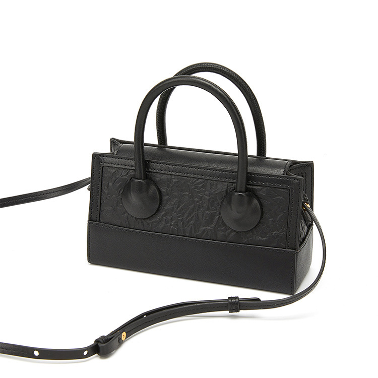High quality brand, brand new, free delivery design bag, niche design candy color box, handheld shoulder crossbody bag, mobile chain bag