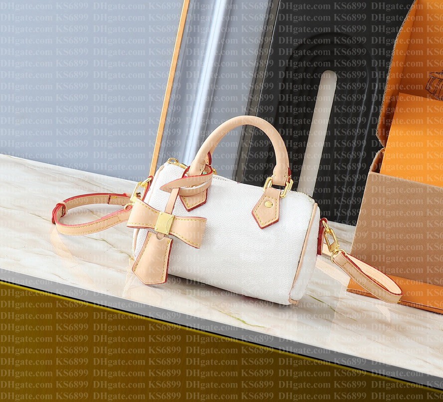 10A Evening Bags De… - image