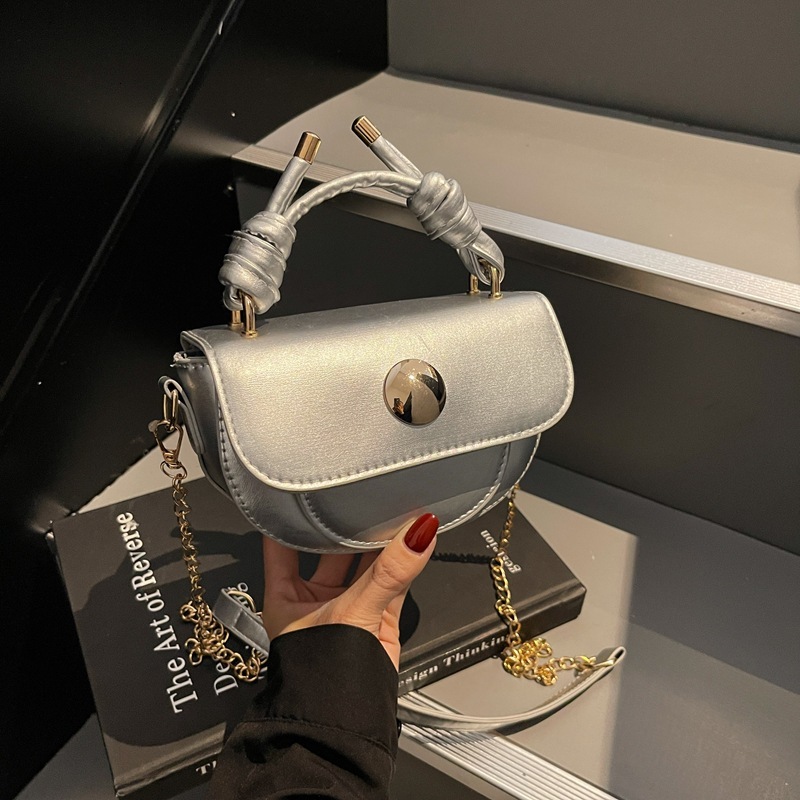 This Year's Popular Fashion New Free Delivery Designer Bag Texture Mini Ins Lock Buckle Small 2025 Spring/summer Luxury Bag New Style Westernstyl
