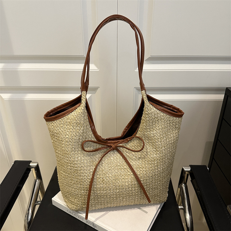 Korean Luxury Bag Niche Highend Handbag For Women's Spring And New Free Delivery Designer Bag Summer 2025 New Style Spliced Woven Commuting Tote 