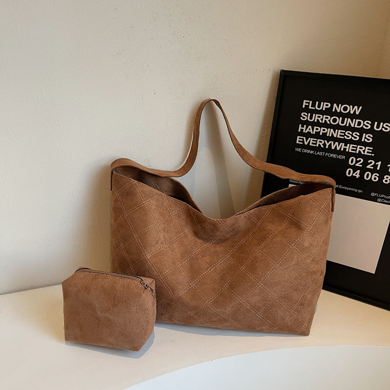 Free Delivery Designer Bag Niche Suede Tote For Women 2025 New Autumn And Winter Large Capacity Commuting Armpit Shoulder Fashion Luxury Bag