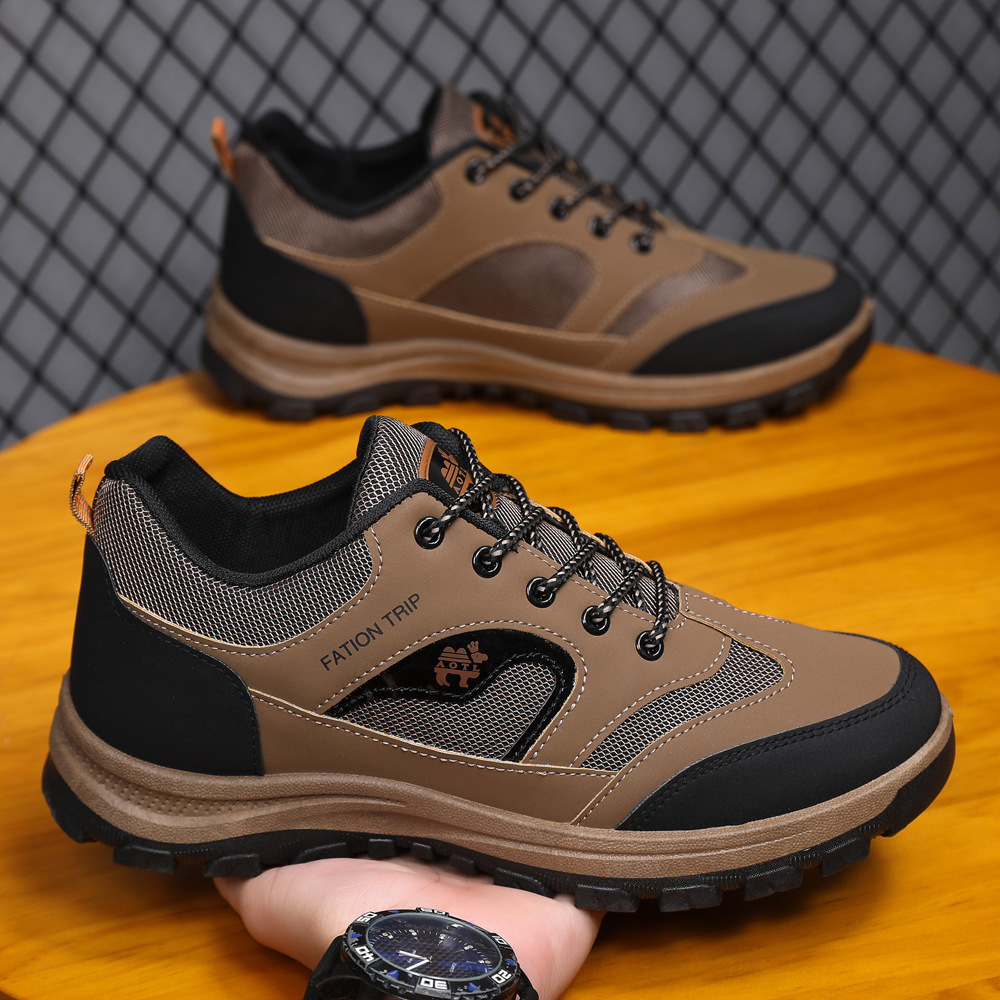 Outdoor hiking men's casual sports autumn and winter velvet cotton shoes, thick soled running shoes