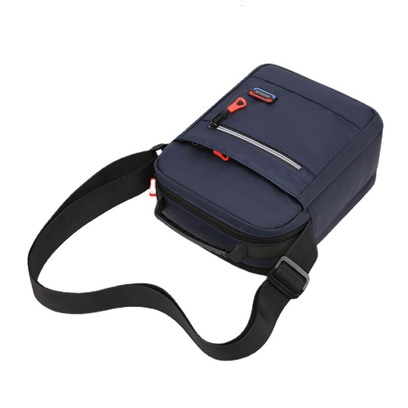 Mens bag trend 2022 winter new simple casual single shoulder crossbody handbag trend mens casual bag 231114