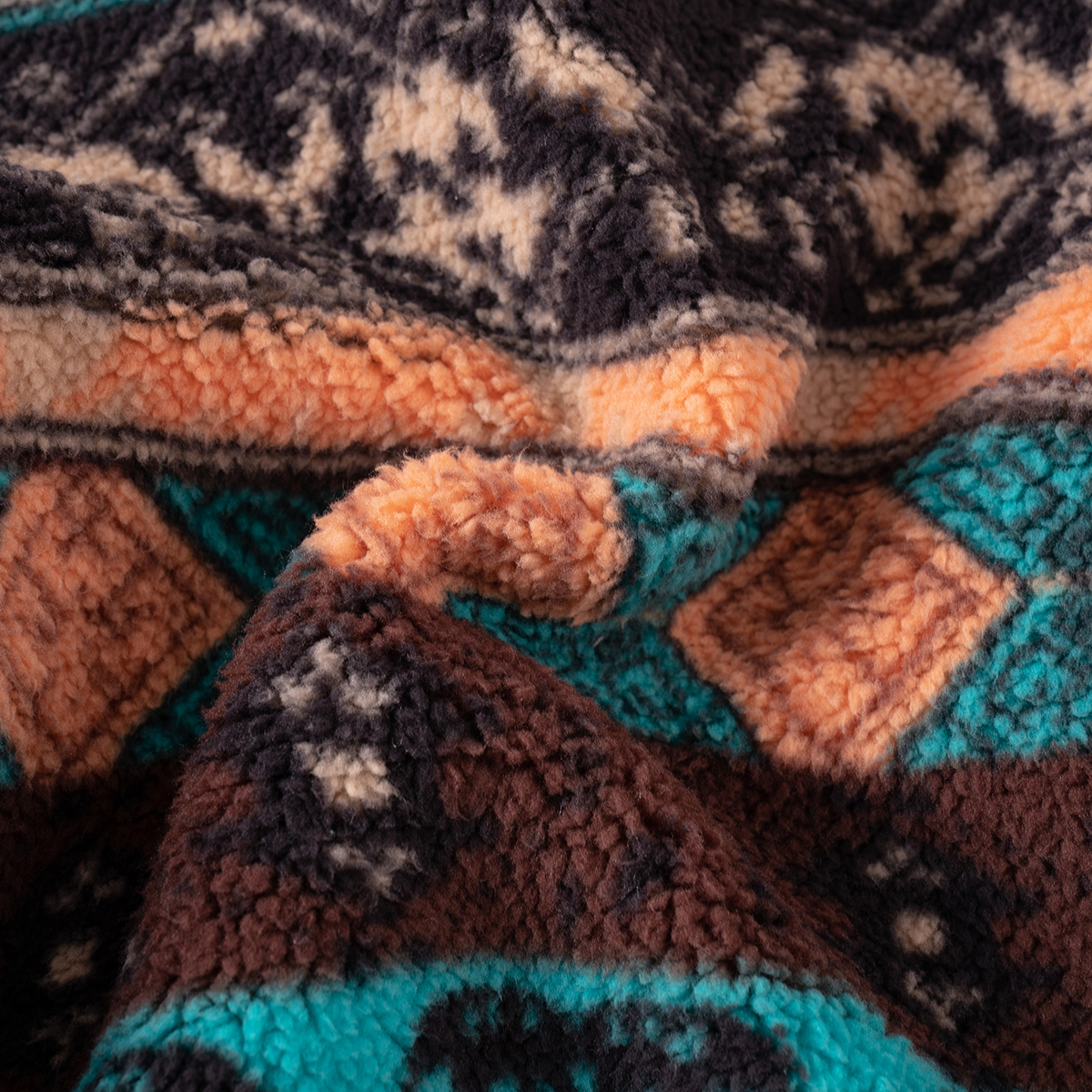 Baby Fall/Winter Zipper Jacket is designed in vintage ethnic style, loose fit, thickened and warm, perfect for daily cozy wear in fall and winter seas