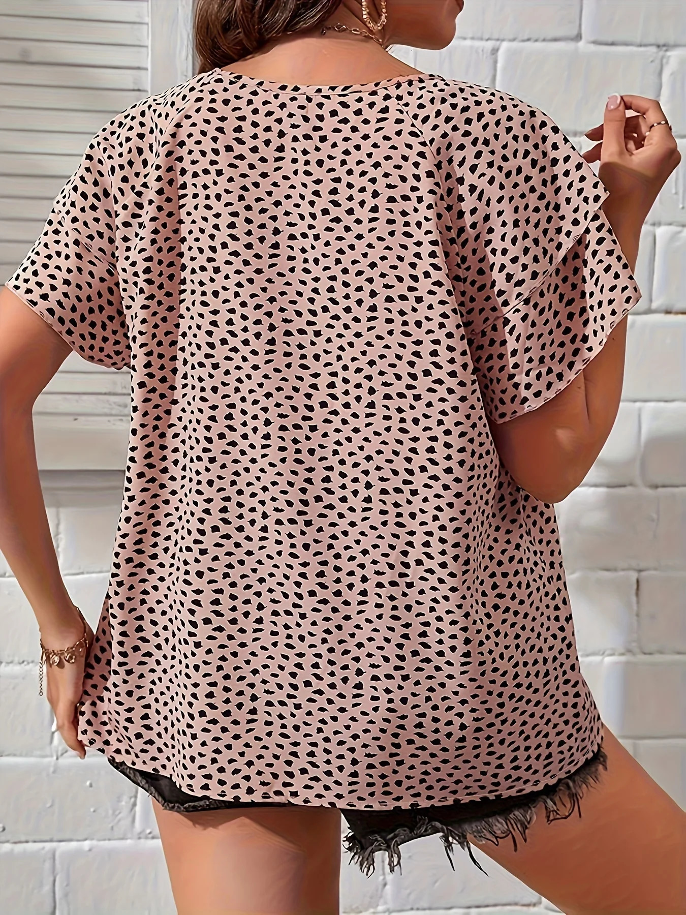 Womens Oversized Woven Shirt Long Sleeve Casual Button up Loose Fit Shirt for All Seasons 250514