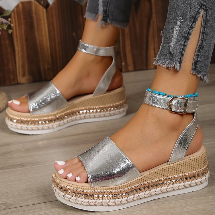 Quality Brand High Quality New Style Free Delivery Designer Bag 2025 Summer New Large Fish Mouth Buckle Slope Heel For Fashion Thick Bottom Bright Fac