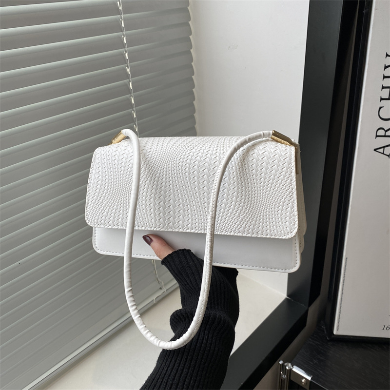 Free Delivery Designer Bag Women's Solid Color Simple Shoulder 2025 High End New Style Popular This Year Armpit Small Square For Women Luxury Bag