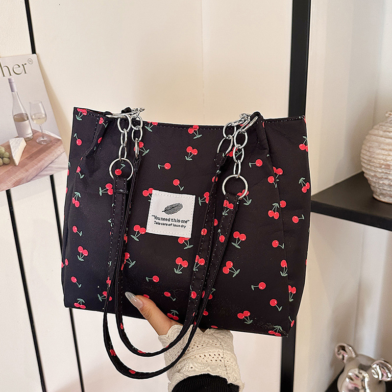 Free Delivery Designer Bag Fashion Fresh Cherry Printed Tote 2025 Winter Large Capacity Elegant Versatile Women's Bag Luxury Bag