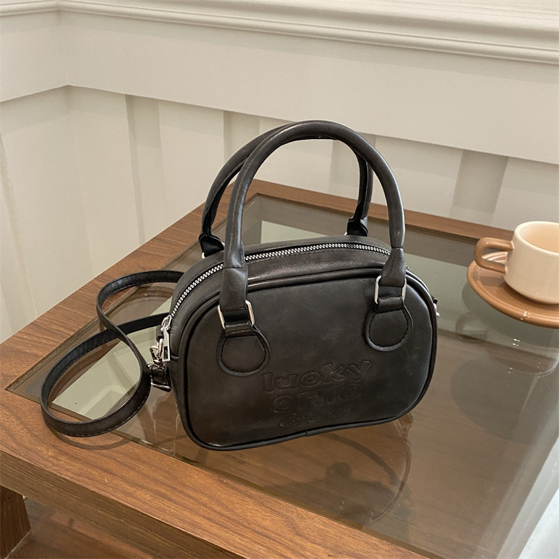 Free Delivery Designer Bag A Niche Maillard Portable Small For Women In 2025 New Versatile Korean Style Fashionable Texture Single Shoulder Crossbody 