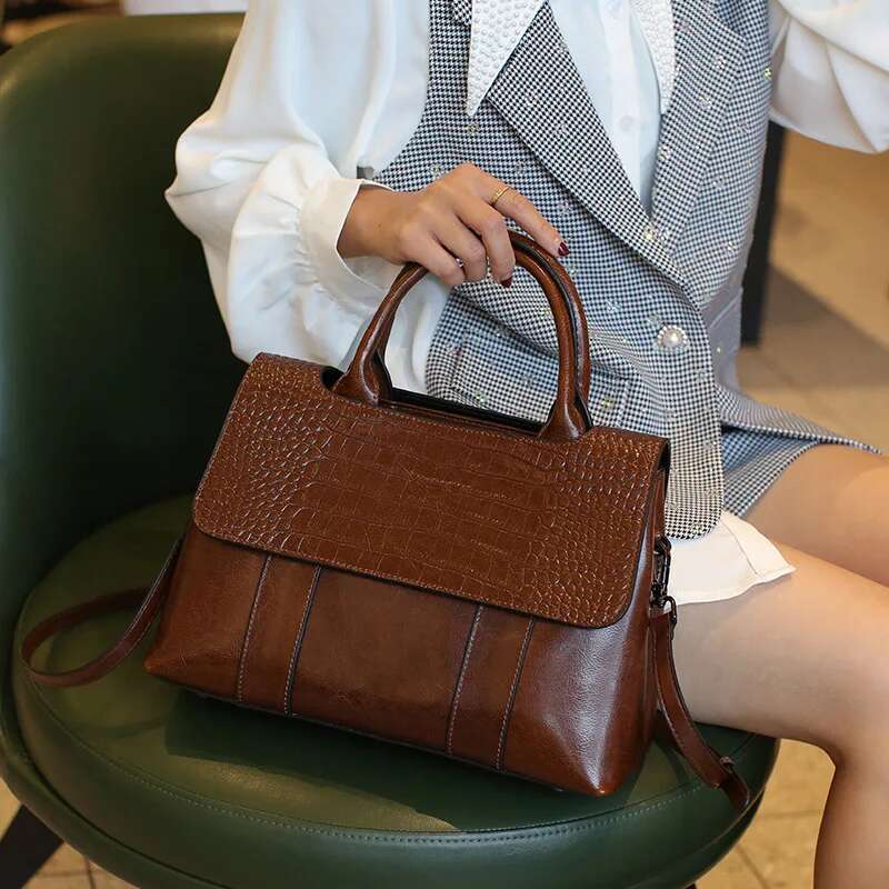 Design Women's Shoulder Crocodile Print Cow Leather Large Capacity Tote Fashion Handbag Crossbody Bag For Women