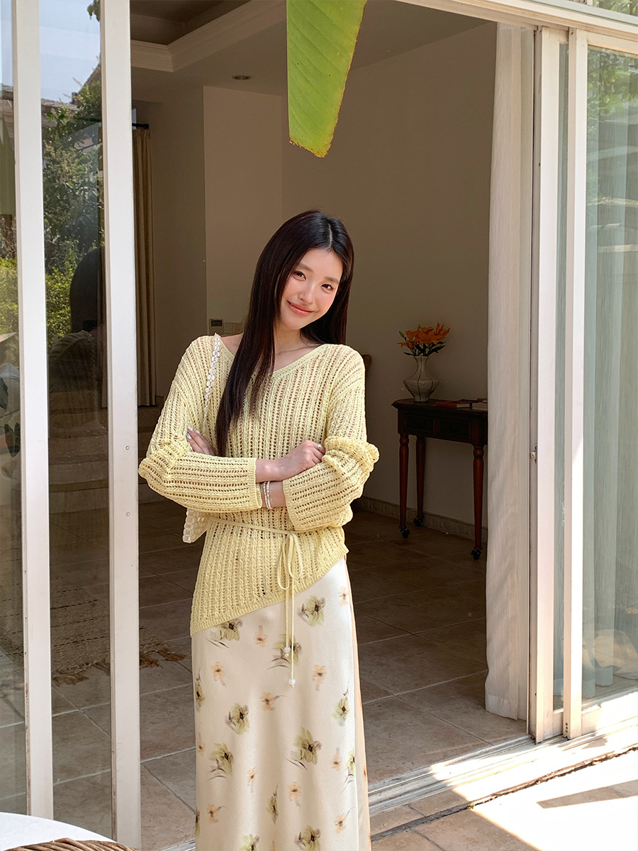 FD185 New summer French light mature cardigan sweater female atmosphere hollow lace top