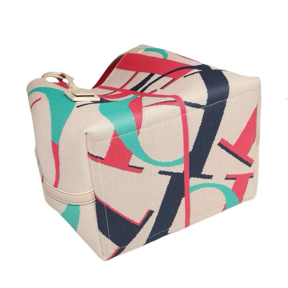 CH Handmade Large Capacity Women's Shoulder Bag Ladies Handbag Fashion Classic New Solid Color High-Quality Temperament
