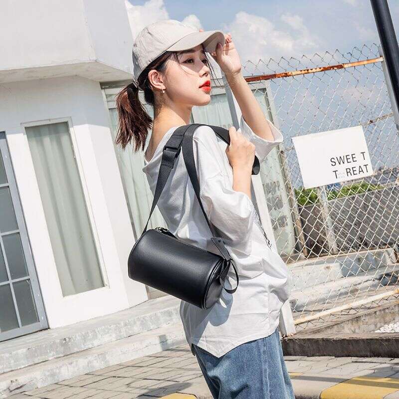 2025 New Women's Trendy Bucket Versatile Single Cross Shoulder Broadband Roller Cylindrical Bag