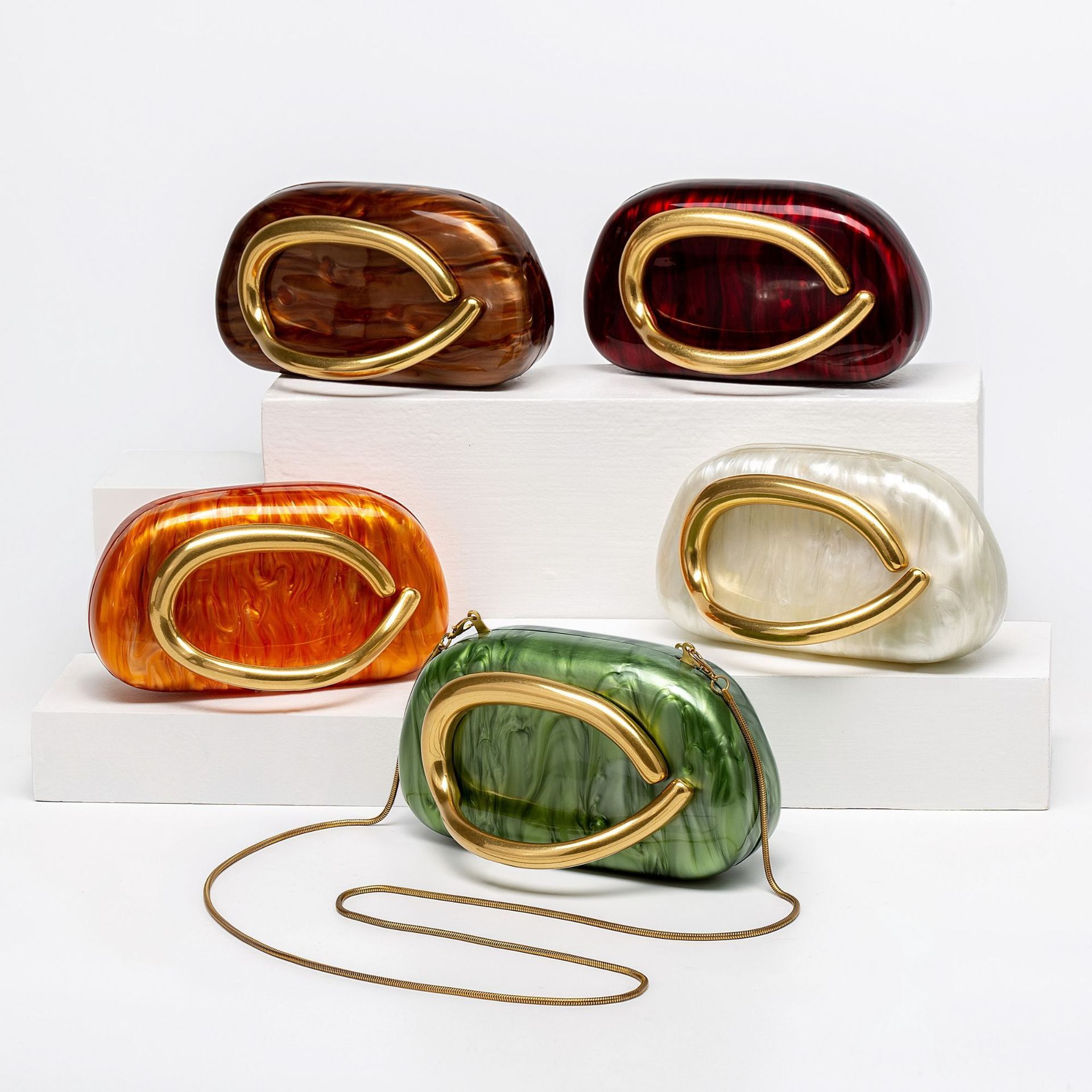 2025 Women's New Single Shoulder Diagonal Span Shaped Shell Acrylic Bag Fashionable Wedding Banquet Handbag New Free Delivery Designer Bag Free D
