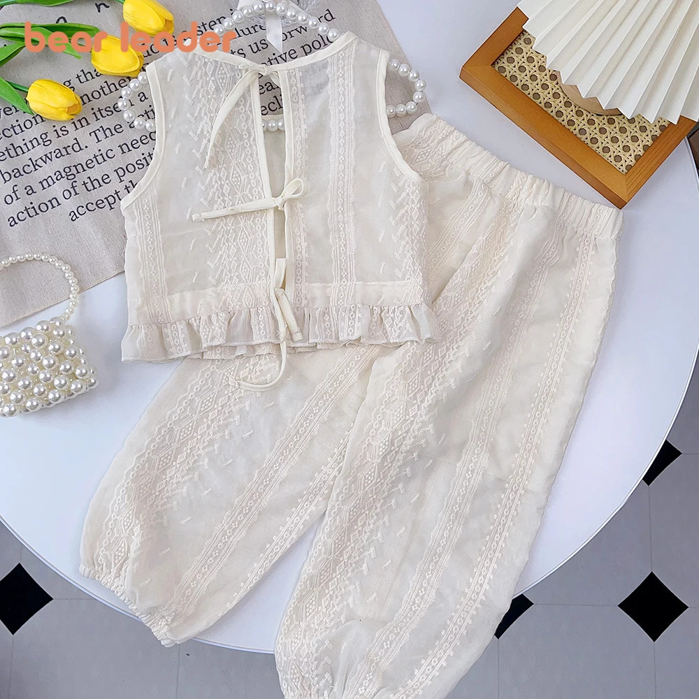 Bear Leader Girls Summer Clothing Sets Casual Hollow Lace T-shirt Pants 2pcs Suit Strap Cardigan Vest Girls Clothes Outfits 250515