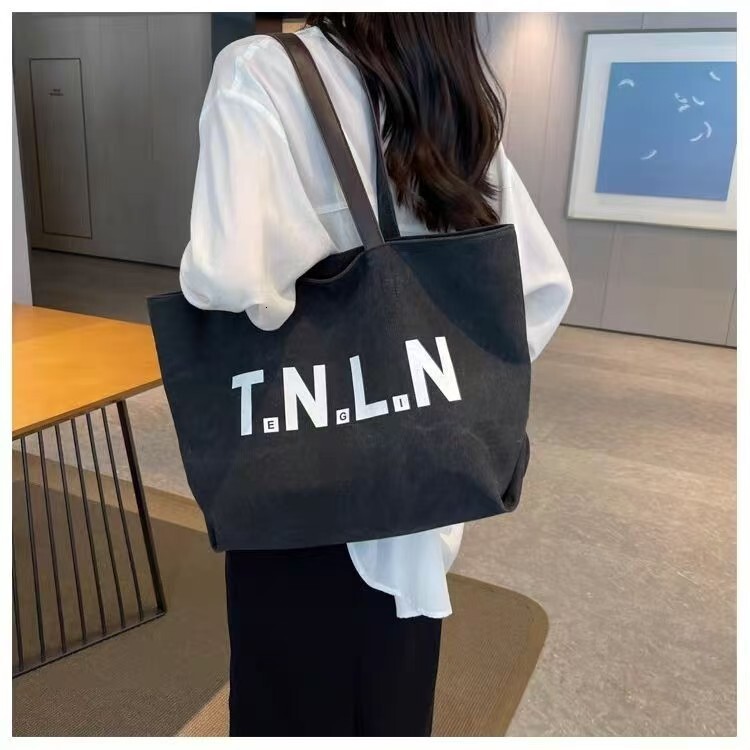 New large capacity women's canvas bag versatile for work and commuting high-end fashion one shoulder designer handbag retro style tote bag fashio