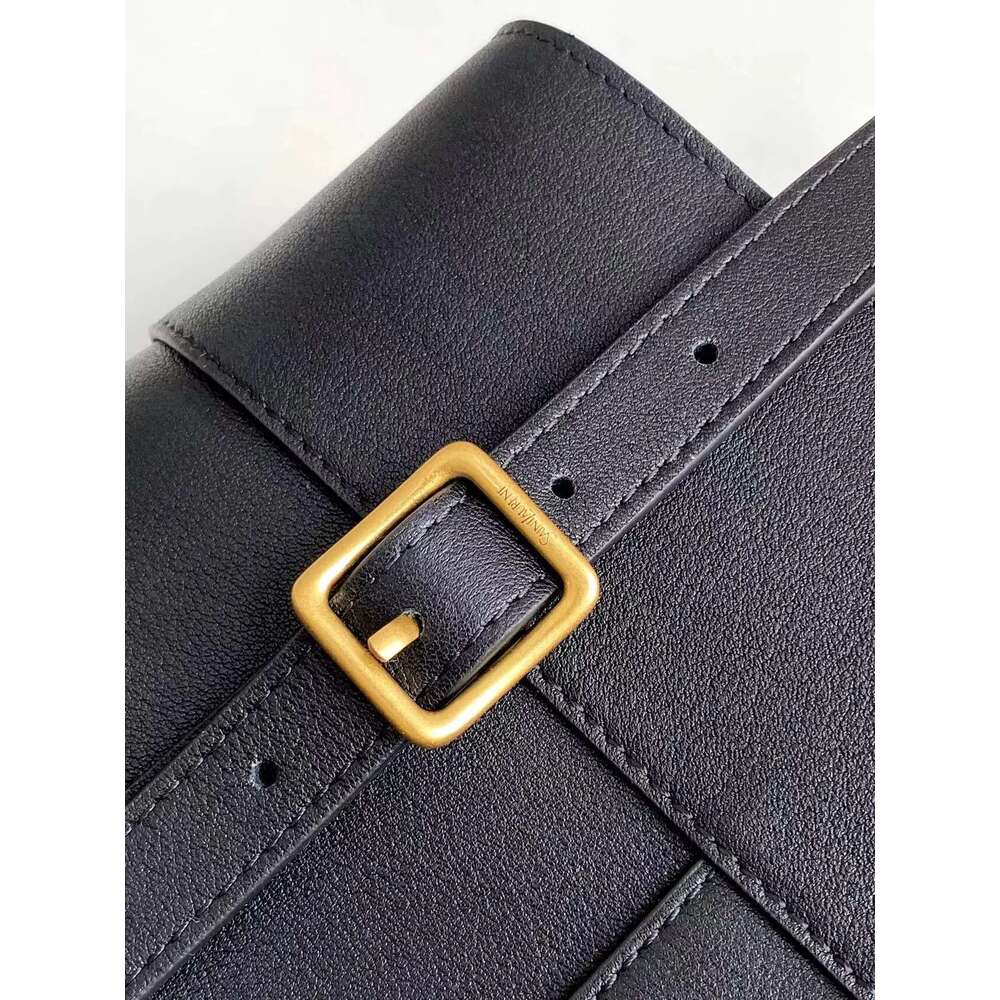 Lady Bucket Bags For Women Designer 2025 New Decoration Chain Beach Vacation Brand Shopping Handbag