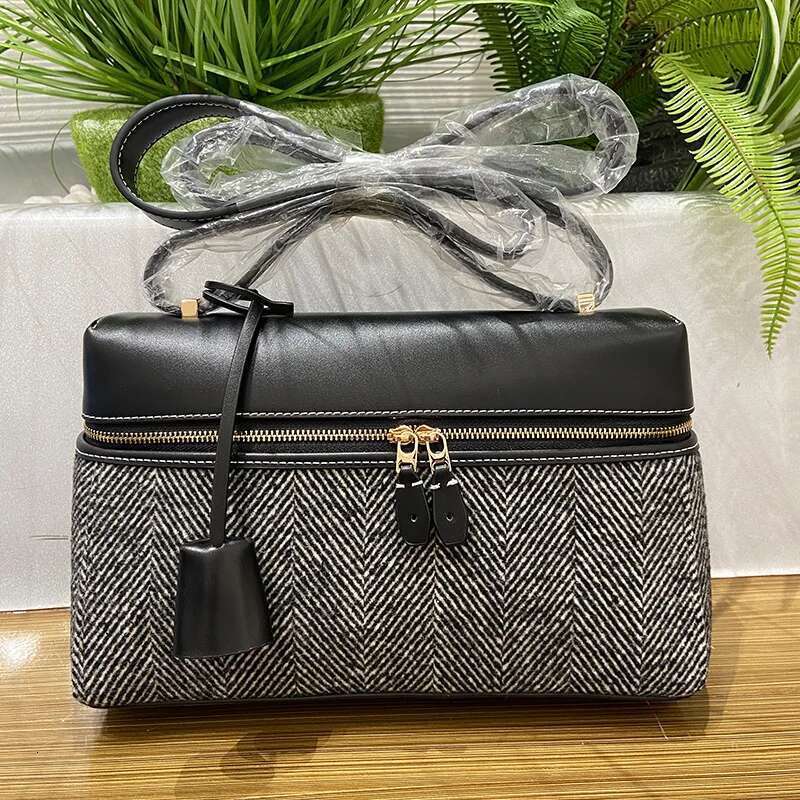New canvas patchwork lunch box European and American fashion single shoulder crossbody women's bag, armpit bag