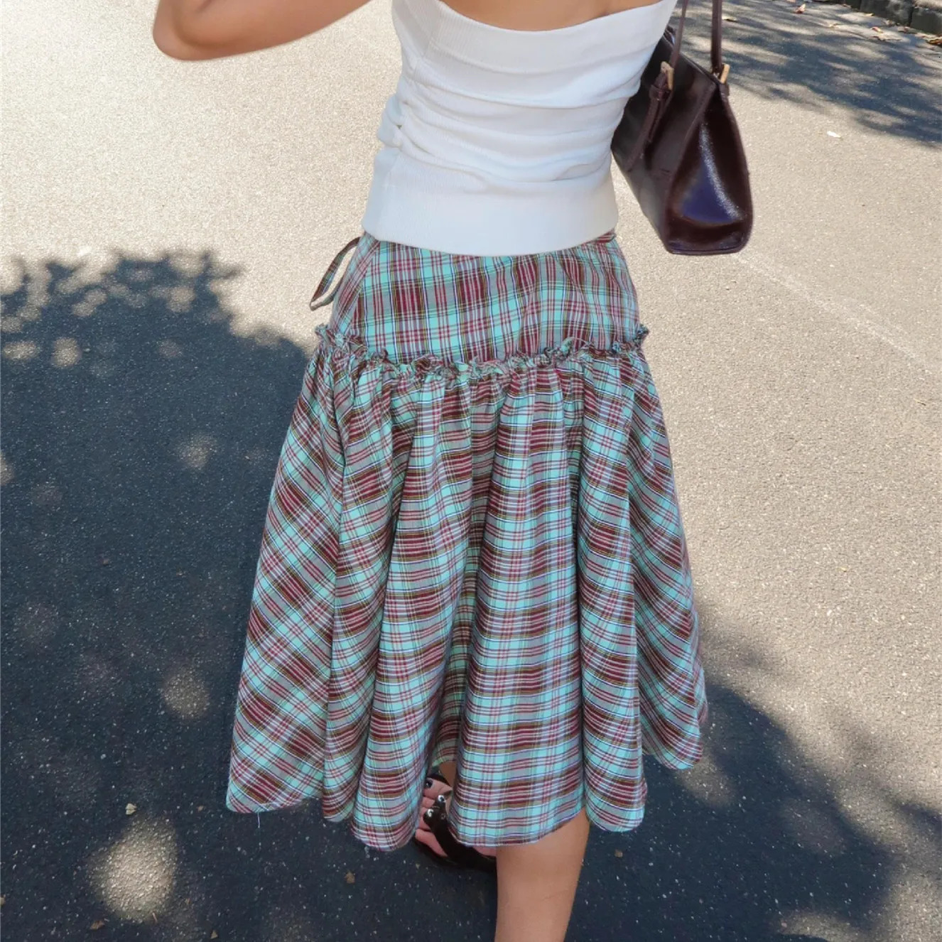 Gaono Women Low Rise Plaid Midi Skirt Lace Up Ruffle Hem A Line Skirt Vintage Tie Up Gingham Tiered Skirt Going Out Streetwear 250514