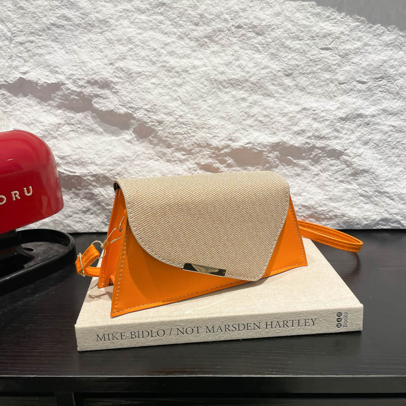New Splicing Versatile Shoulder Luxury Bag For Spring 2025 Handheld Square Casual Color Contrasting Bag Women's Small New Free Delivery Designer 