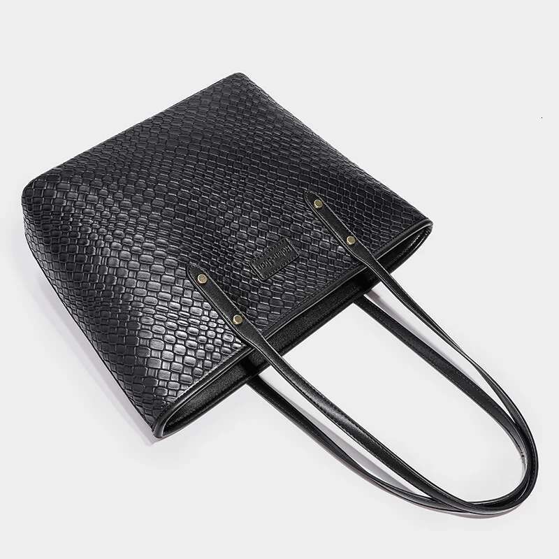 Fashion English Letter Handbag Women PU Leather Tassel Top-Handle Shoulder Bag Large Capacity Lady Tote Design Purse