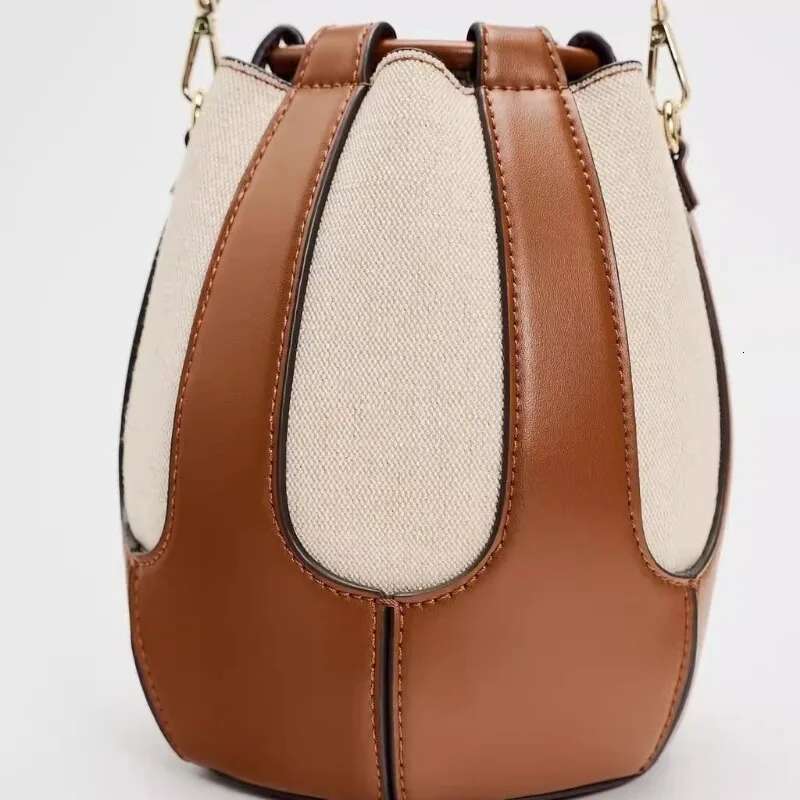 2025 New Canvas Contrasting Splicing Bag, Single Shoulder Commuting Crossbody Bucket Bag