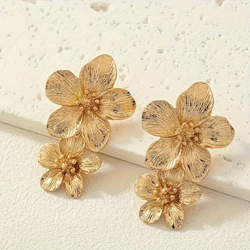 Versatile Exaggerated Retro Elegant And Textured Double-layered Long Flower A Niche Earring For Women 250515