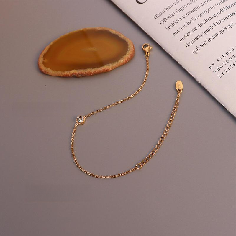 Personalized Ins style, simple and niche design, titanium steel gold-plated inlaid single dia jewelry, women's bracelet accessories GS-1.1