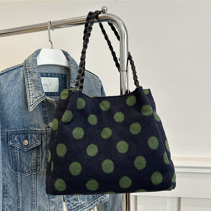 Free Delivery Designer Bag Ladies' Large Capacity Commuting Hand 2025 Winter New Versatile Ins Single Shoulder Armpit Tote Fashionable Luxury Bag