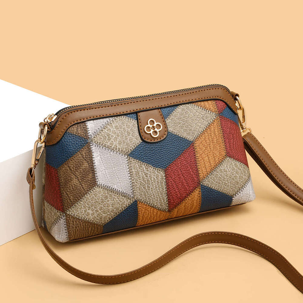 Design Bohemian crossbody niche ethnic design, women's single shoulder spliced color crossbody, change phone bag, 2025 new casual fashion trend