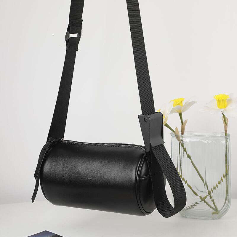 2025 New Women's Trendy Bucket Versatile Single Cross Shoulder Broadband Roller Cylindrical Bag